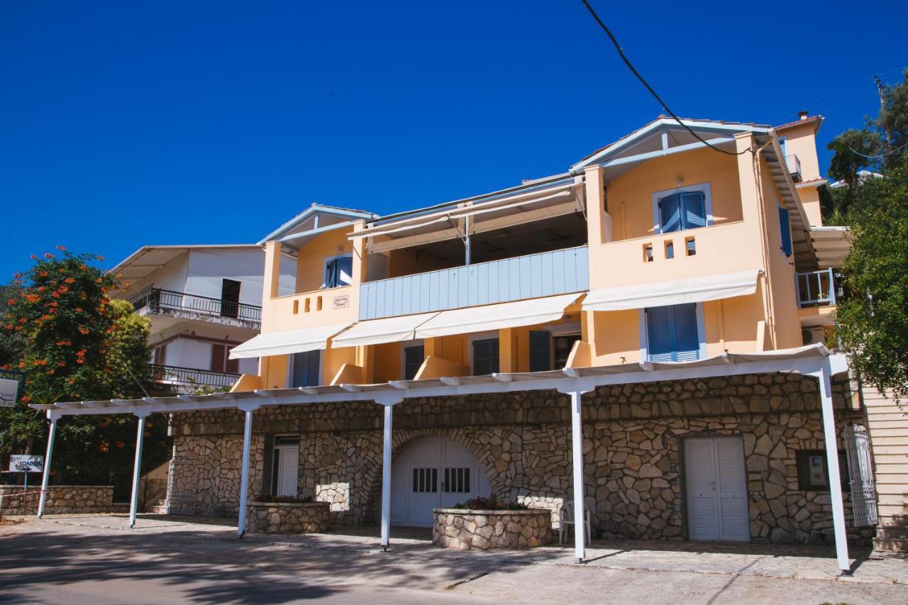Ionio Hotel Никиана Экстерьер фото
