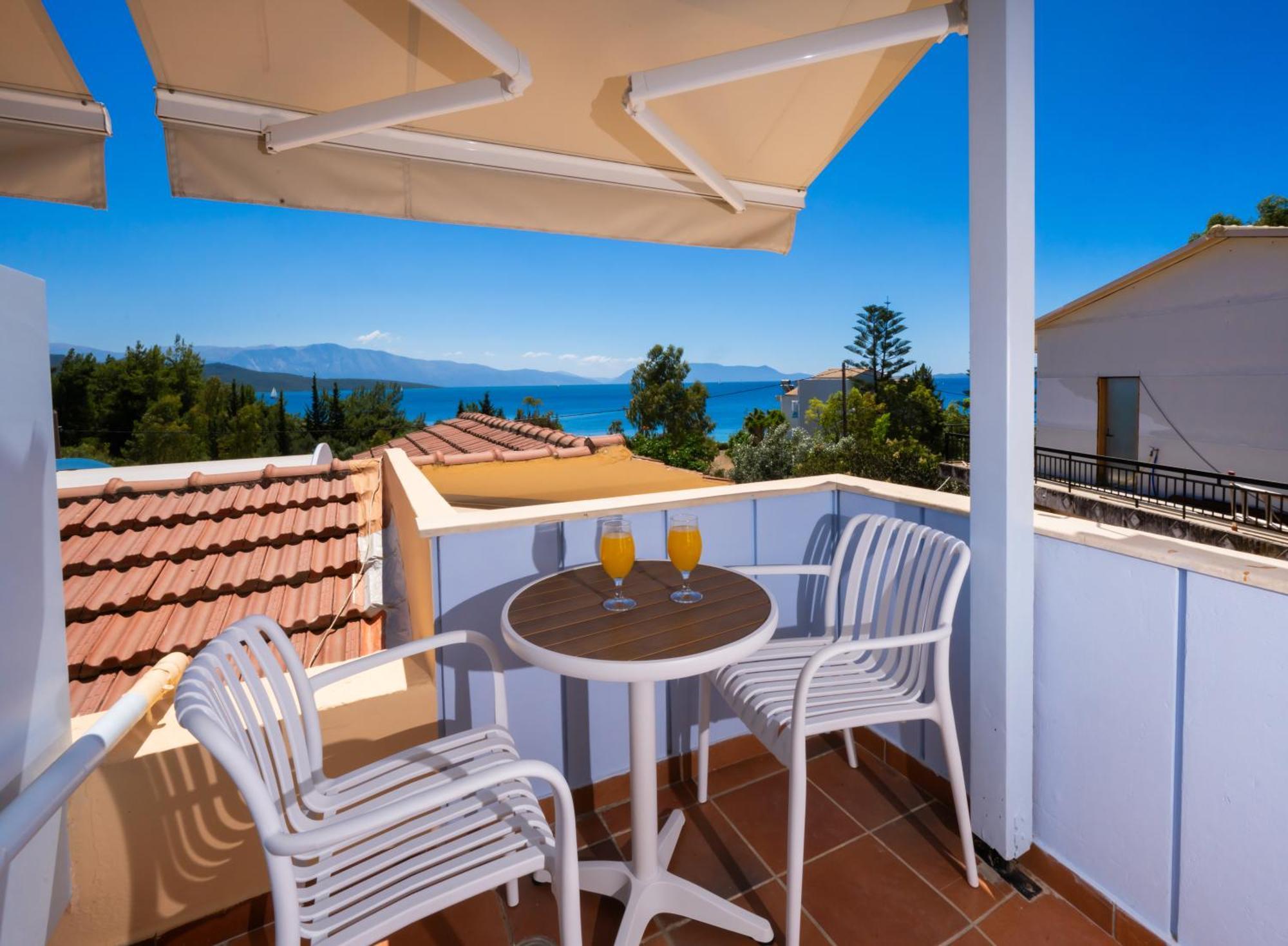 Ionio Hotel Никиана Экстерьер фото